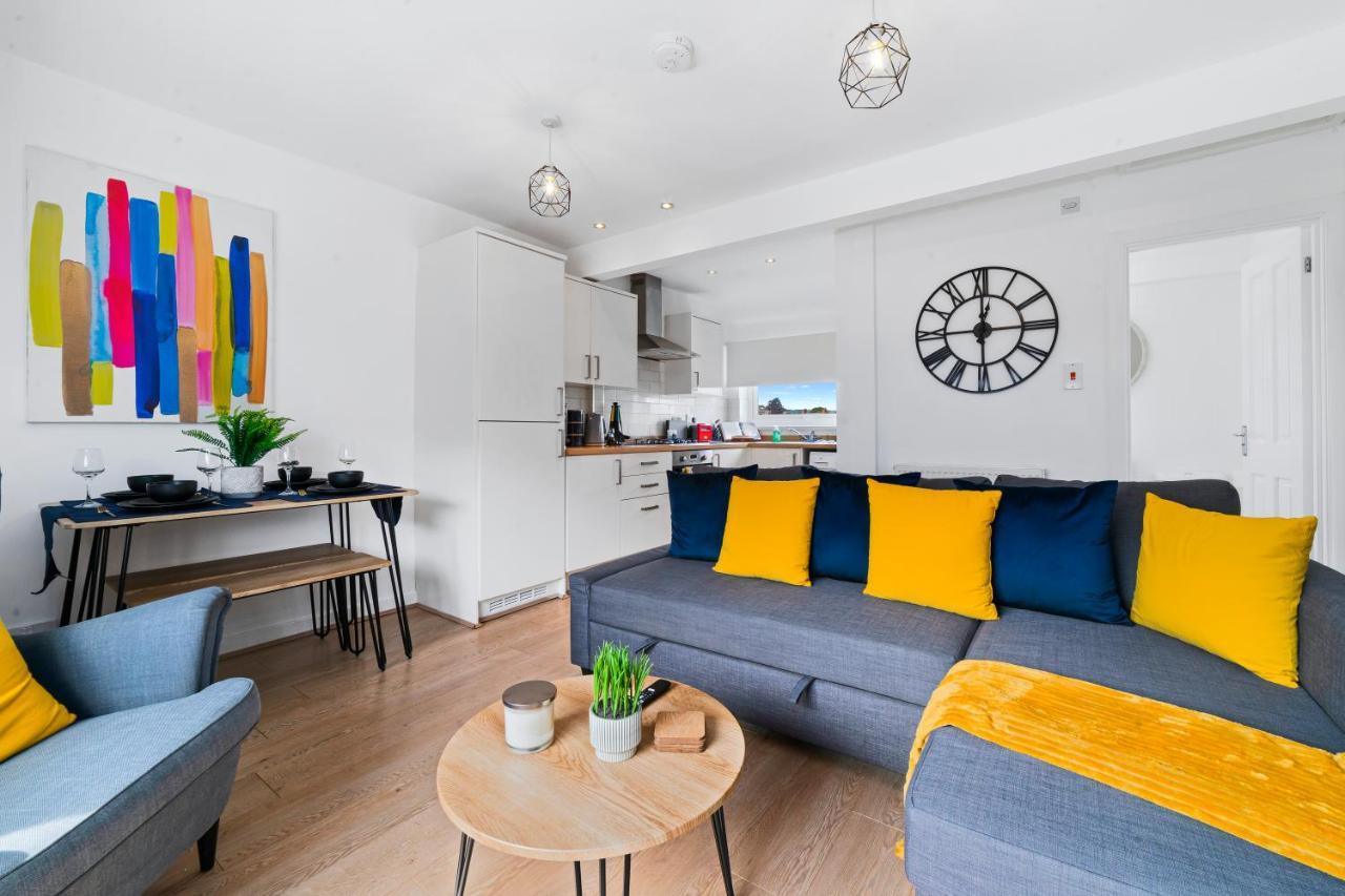 Village Cwtch Whitchurch 2 Bedroom Apartment Cardiff Eksteriør billede