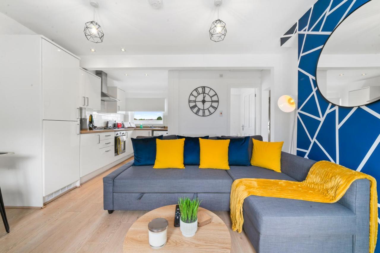 Village Cwtch Whitchurch 2 Bedroom Apartment Cardiff Eksteriør billede